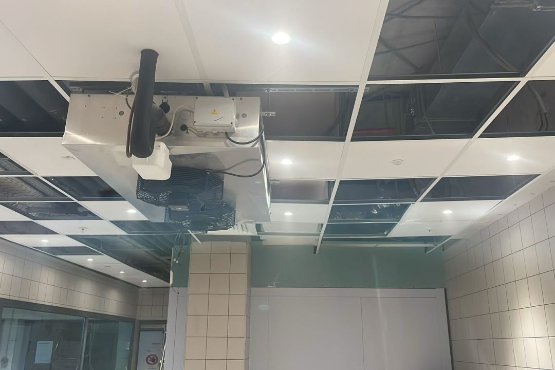 Tour Mohamed 6_Revétement_Bureaux KMACONSTRUCTION (8)